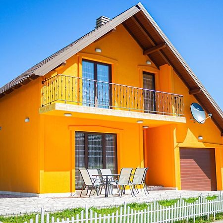 Holiday Home Lisica Жабляк Экстерьер фото