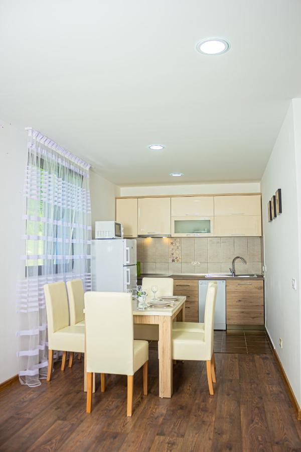 Holiday Home Lisica Жабляк Экстерьер фото